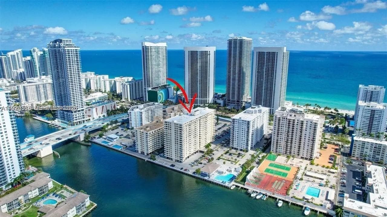 PLAZA TOWERS NORTH CONDO · #1807 in Hallandale Beach - Photo 2