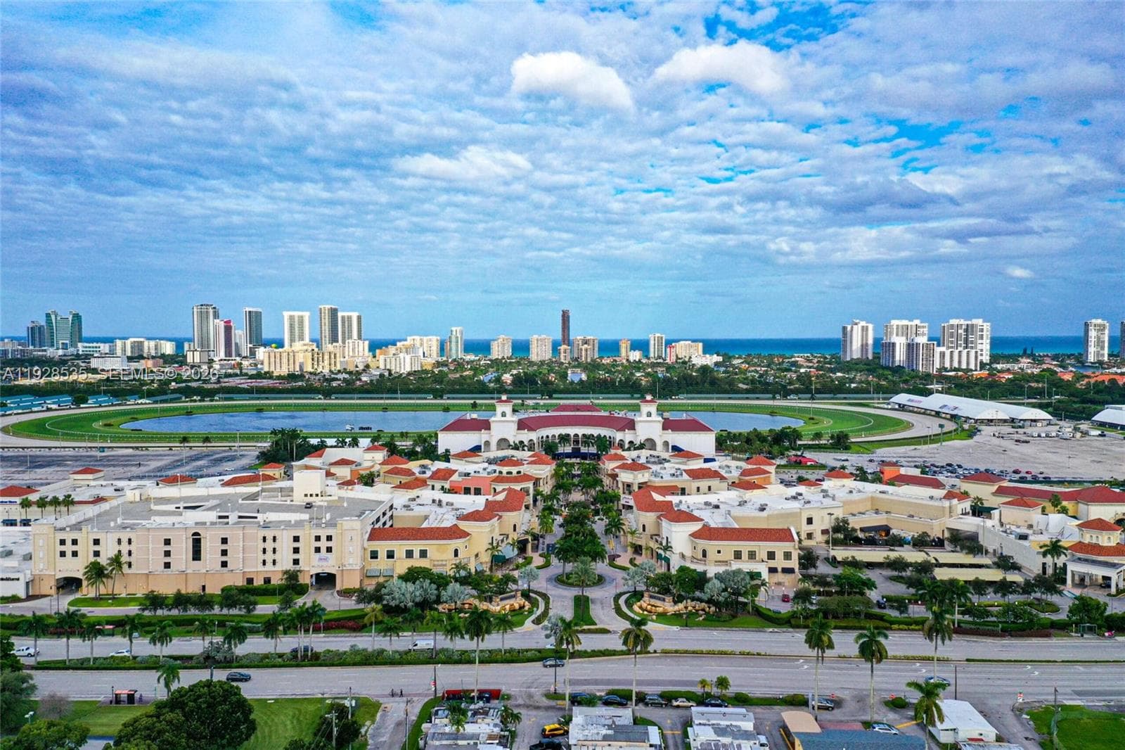 PLAZA TOWERS NORTH CONDO · #1807 in Hallandale Beach - Photo 35