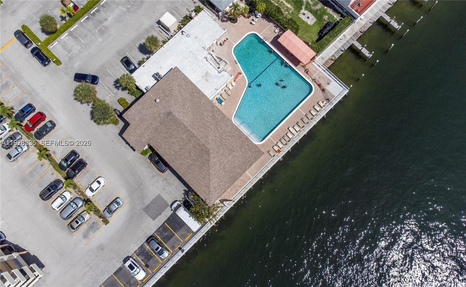 PLAZA TOWERS NORTH CONDO · #1807 in Hallandale Beach - Photo 31