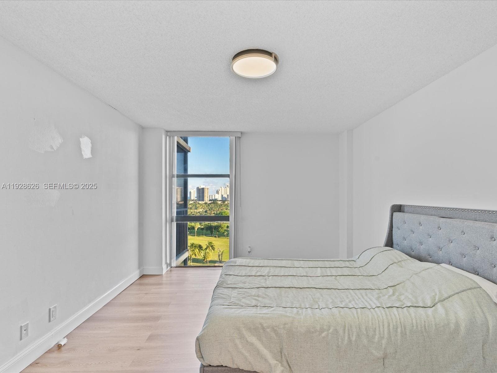 CORONADO CONDO TOWER I · #1608 in Aventura - Photo 16