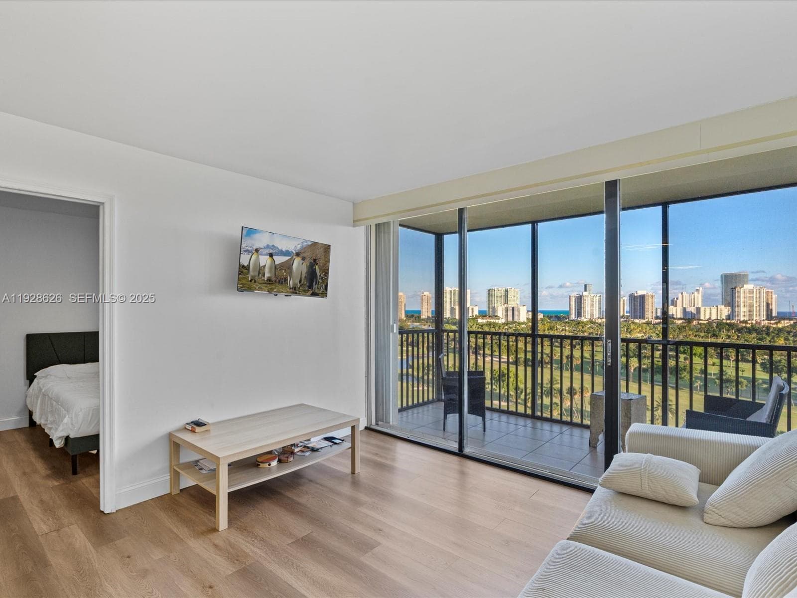 CORONADO CONDO TOWER I · #1608 in Aventura - Photo 14
