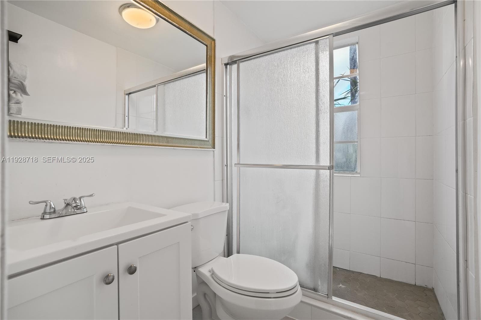 Friendly corner · #940B in Miami Beach - Photo 11