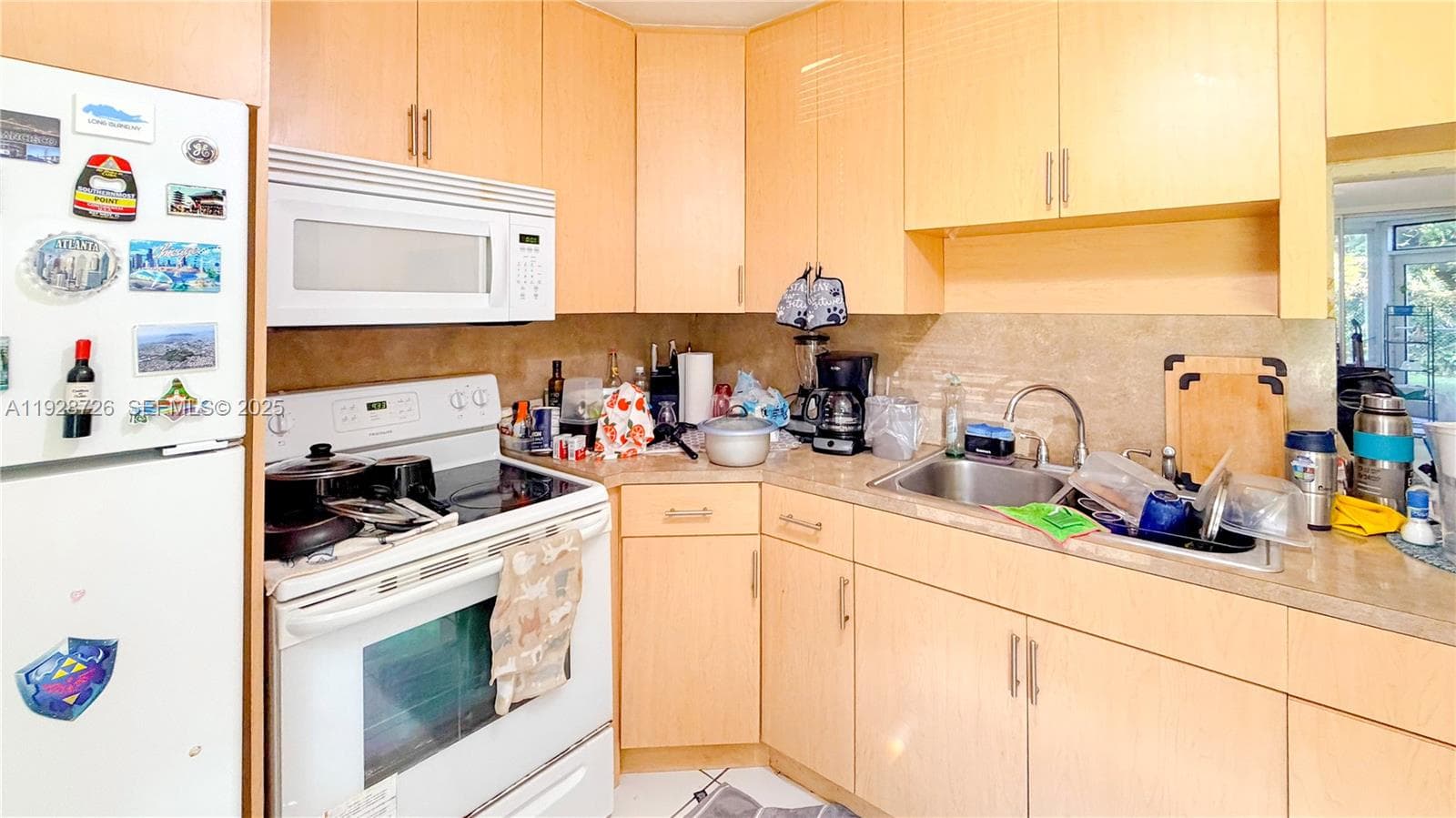 ROLLING GREEN CONDO H · #H108 in Miami - Photo 10
