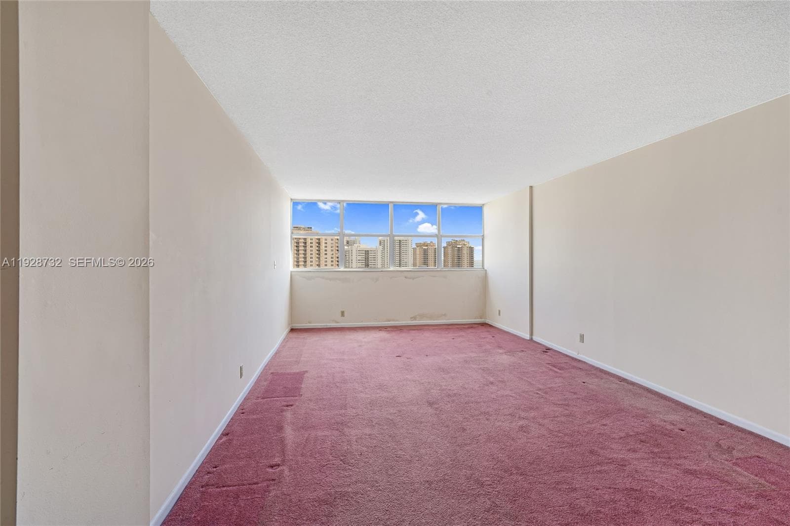 LAKE POINT TOWER CONDOMIN · #6 in Hallandale Beach - Photo 19