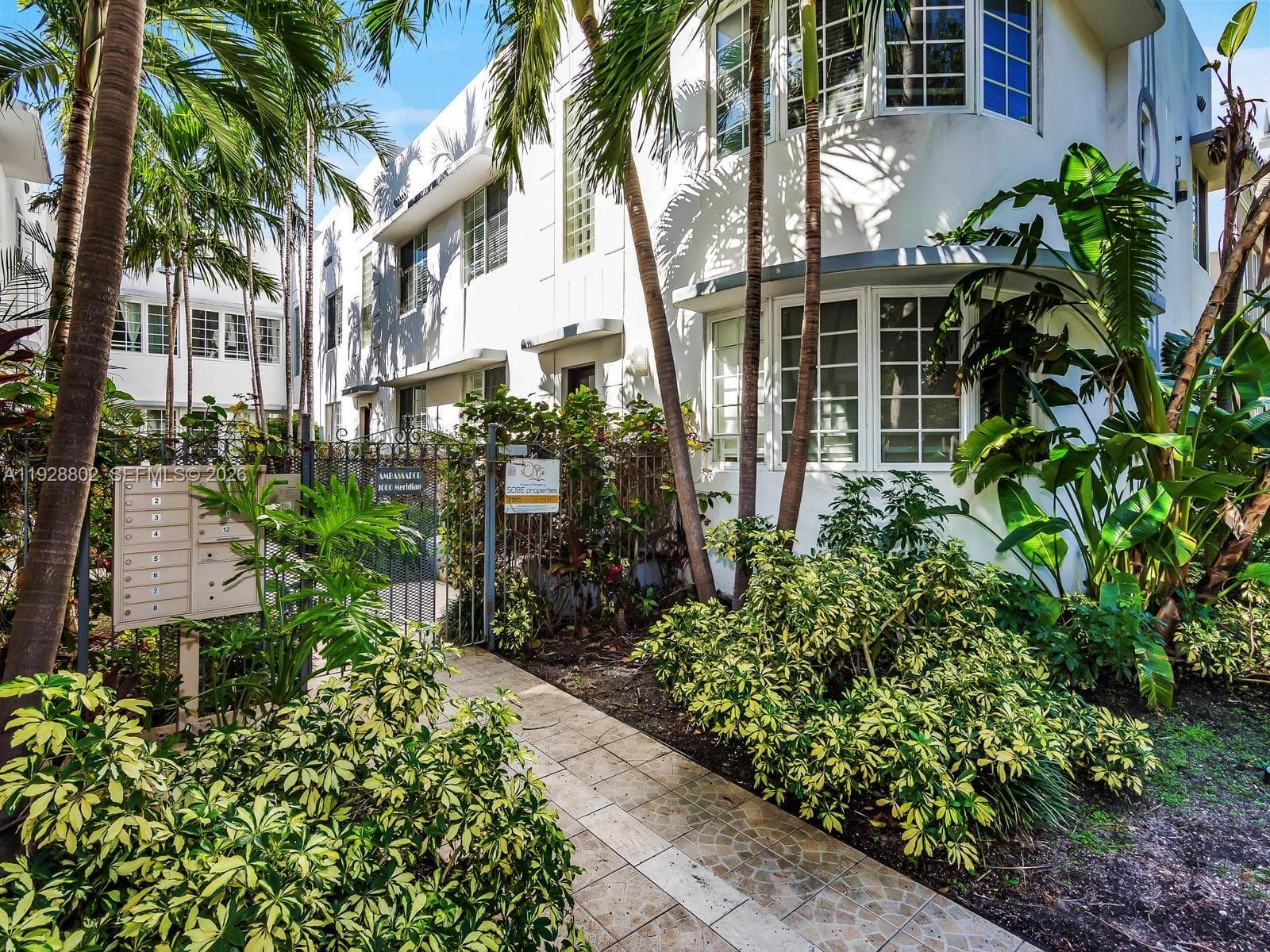 THE AMBASSADOR CONDO · #15 in Miami Beach - Photo 22