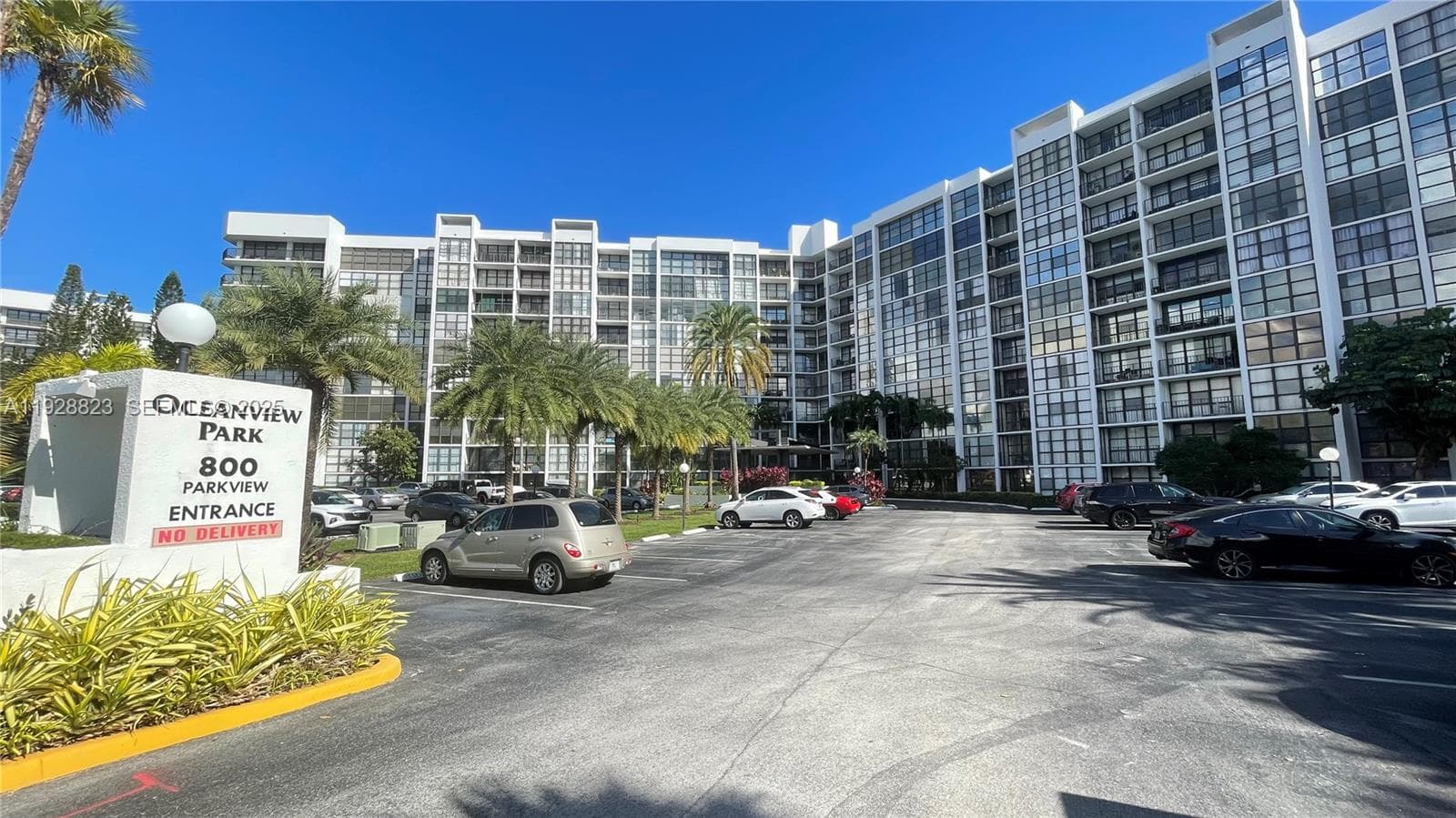 OCEANVIEW PARK CONDO · #807 in Hallandale Beach - Photo 21