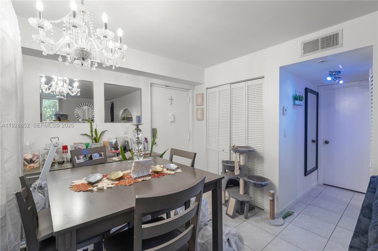 CARIBBEAN BREEZE CONDO · #159 in Sunny Isles Beach - Photo 6