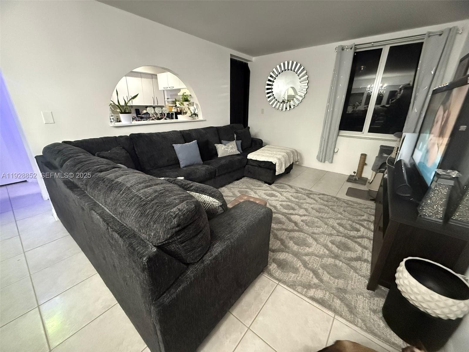 CARIBBEAN BREEZE CONDO · #159 in Sunny Isles Beach - Photo 4