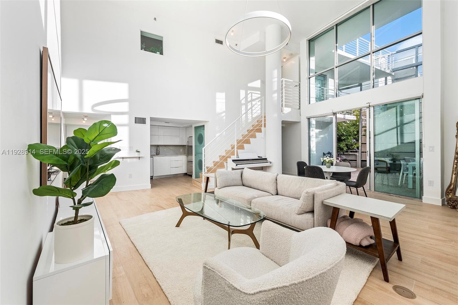 ILONA CONDO · #2 in Miami Beach - Photo 19