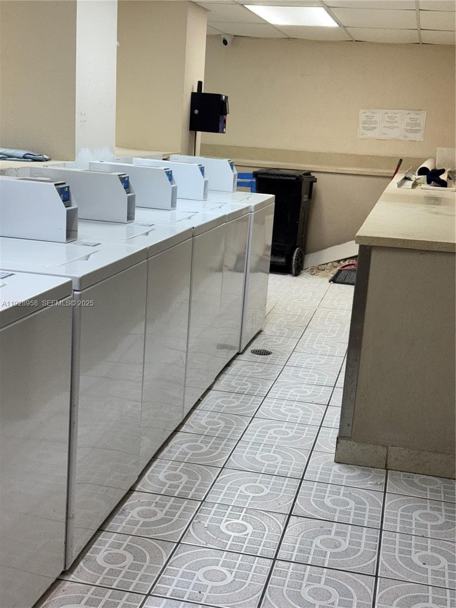BAYVIEW PALMS CONDO · #231 in North Miami - Photo 17