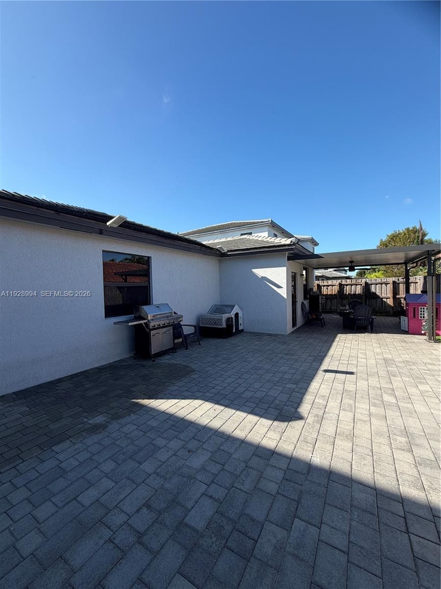 13361 SW 284th Ter photo 6