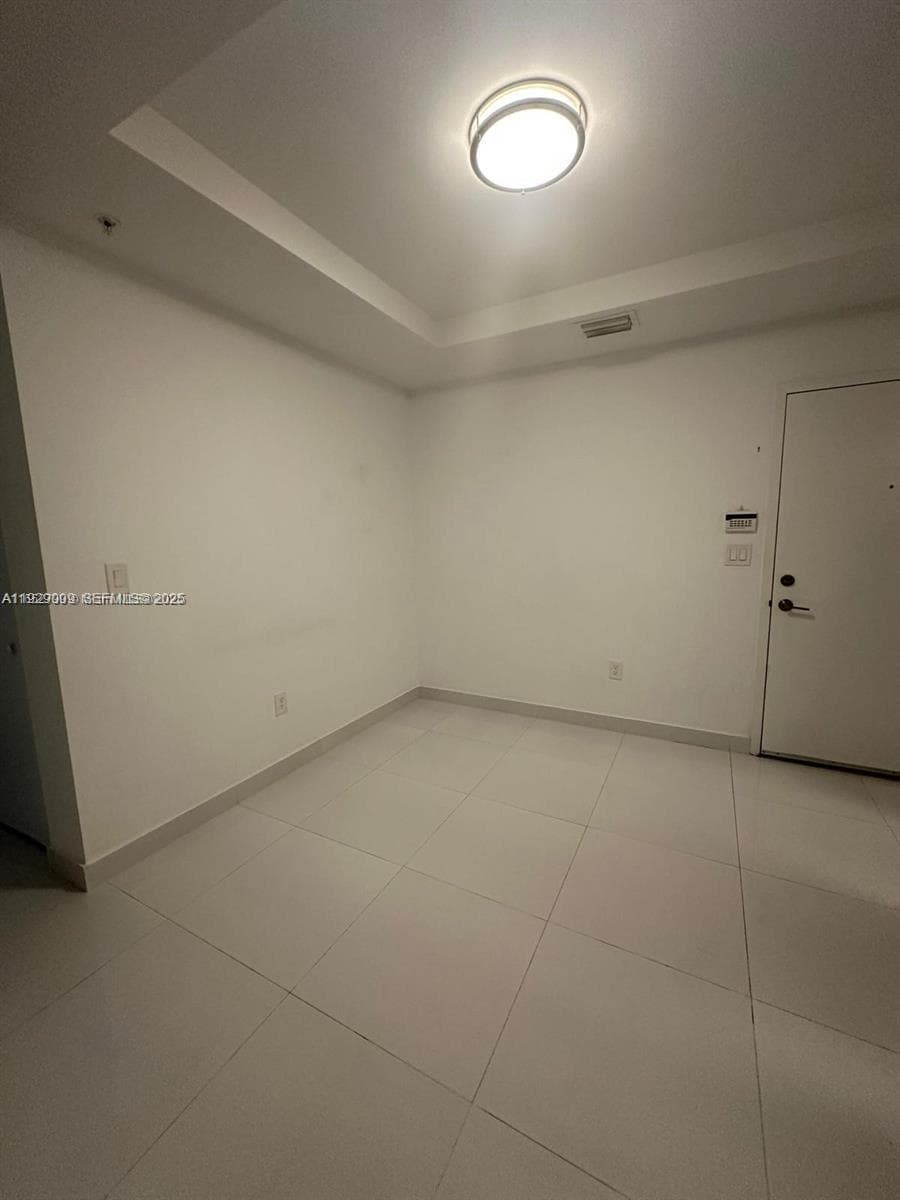 AVENTURA PLACE · #400 in Miami - Photo 6