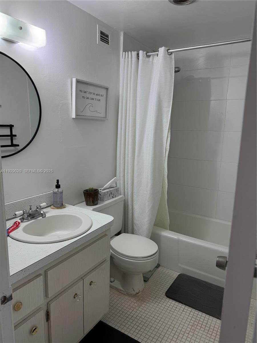COASTAL TOWERS CONDO · #1214 in Sunny Isles Beach - Photo 6