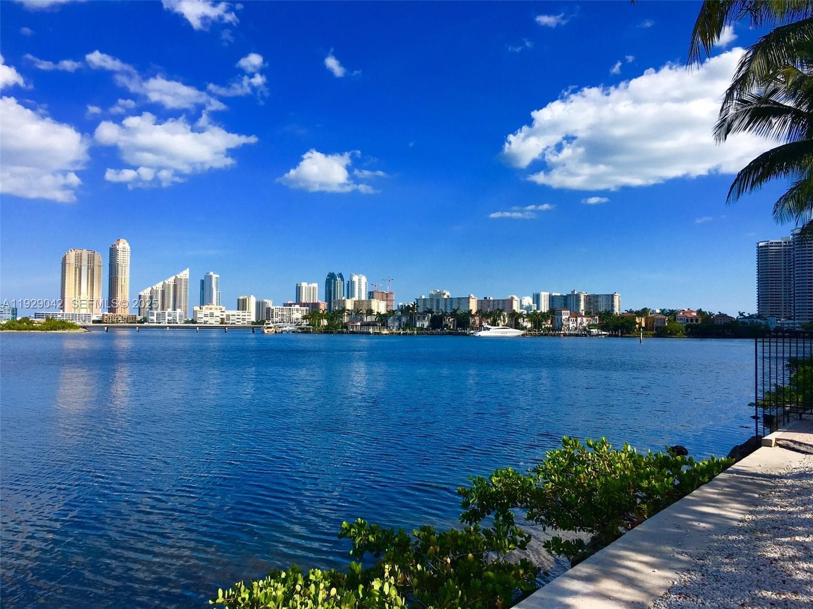 VILLAGE BY THE BAY CONDO · #12315 in Aventura - Photo 26