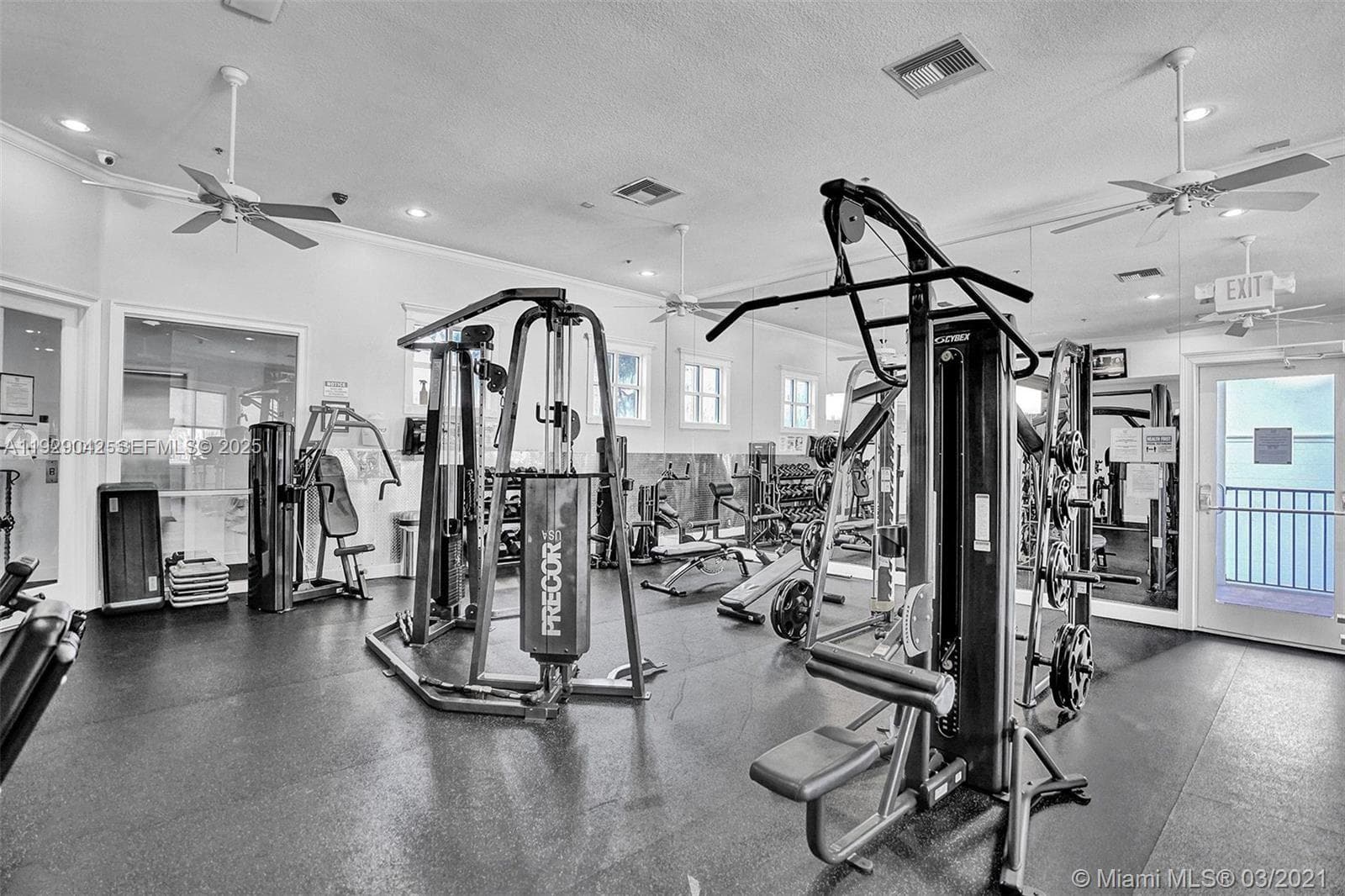 VILLAGE BY THE BAY CONDO · #12315 in Aventura - Photo 32