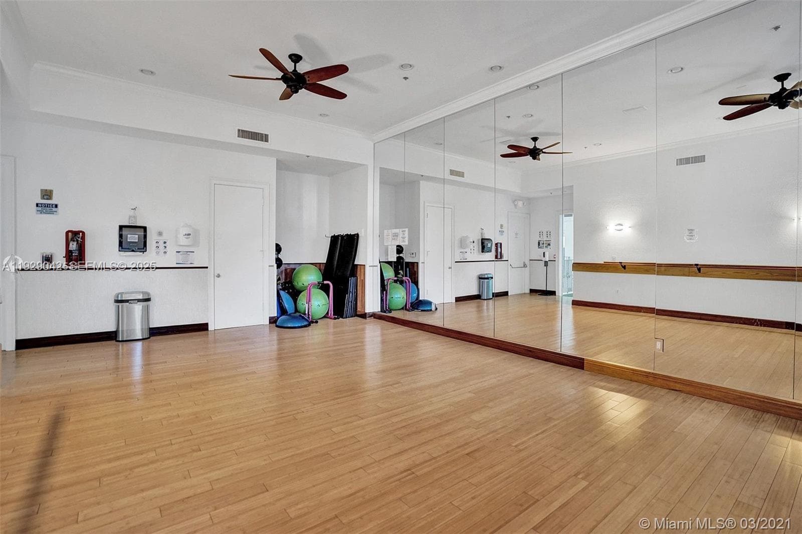VILLAGE BY THE BAY CONDO · #12315 in Aventura - Photo 30