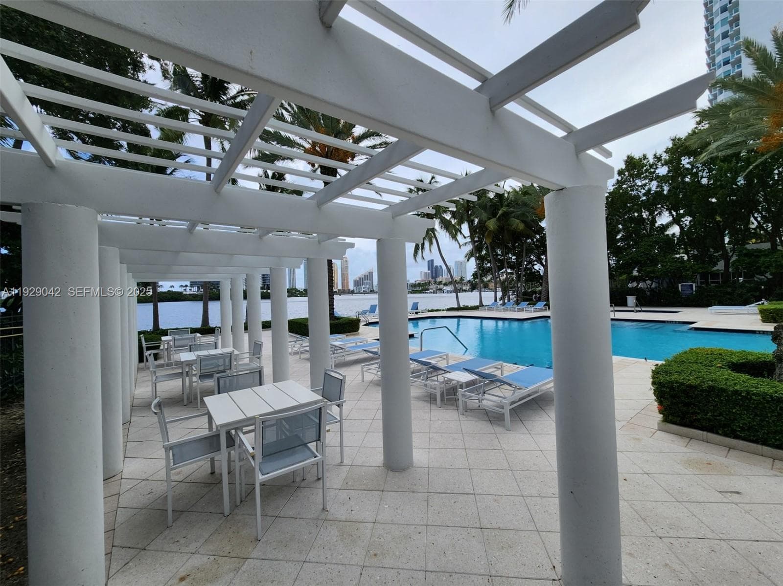 VILLAGE BY THE BAY CONDO · #12315 in Aventura - Photo 38