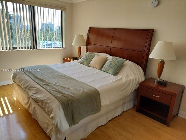 YACHT CLUB CONDO (THE) · #506 in Hallandale Beach - Photo 35