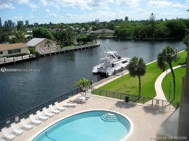 YACHT CLUB CONDO (THE) · #506 in Hallandale Beach - Photo 8