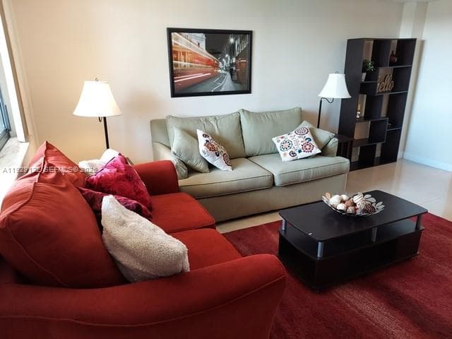 YACHT CLUB CONDO (THE) · #506 in Hallandale Beach - Photo 21