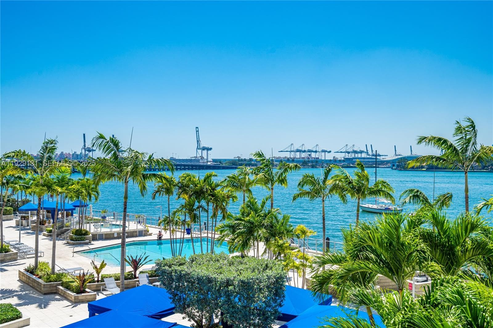 SOUTH BAY CLUB CONDO · #441 in Miami Beach - Photo 27