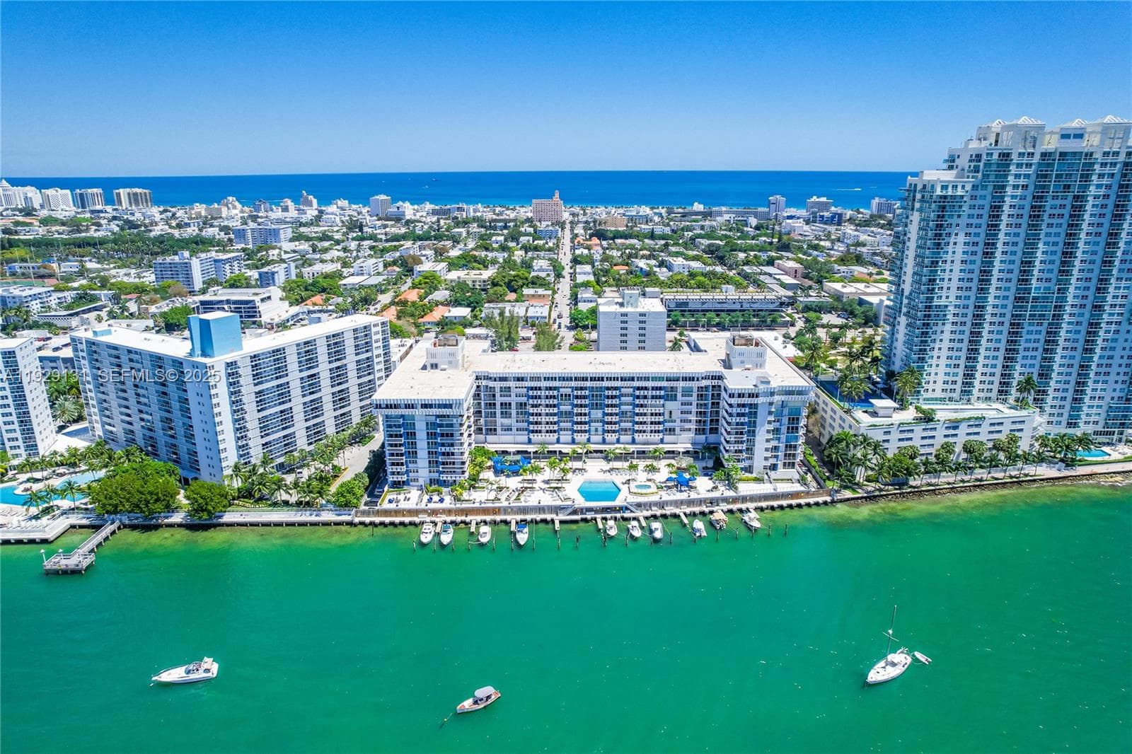 SOUTH BAY CLUB CONDO · #441 in Miami Beach - Photo 24