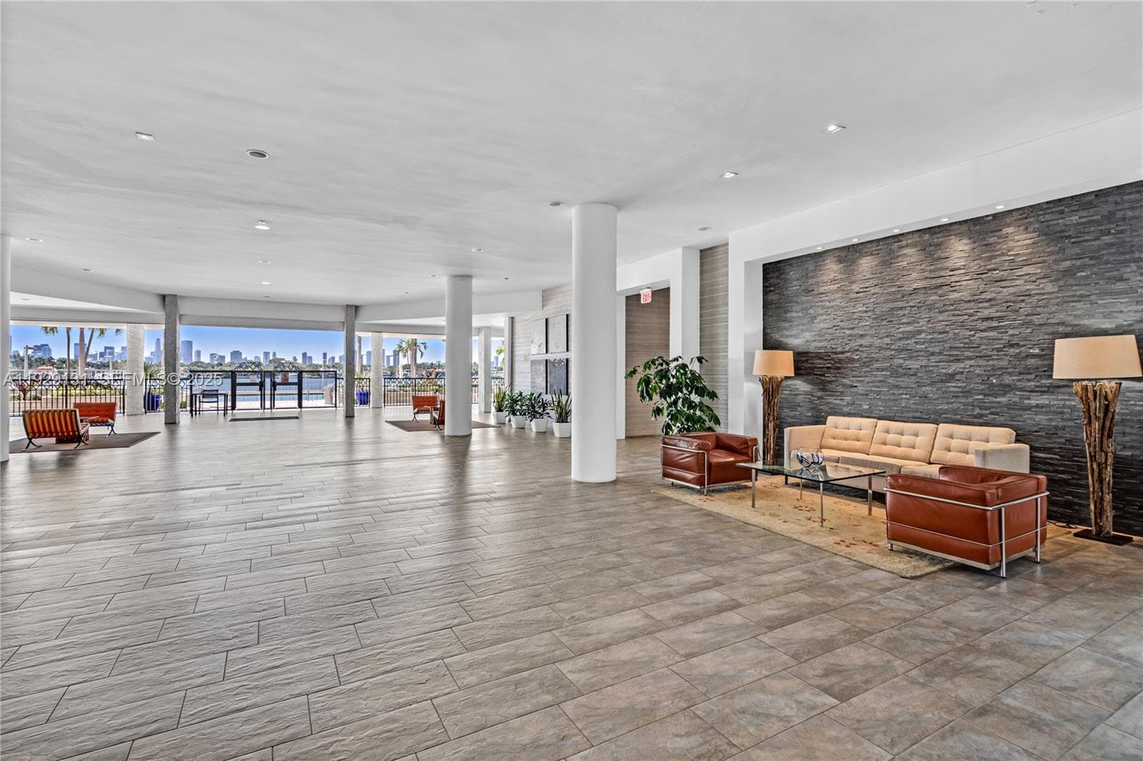SOUTH BAY CLUB CONDO · #441 in Miami Beach - Photo 30