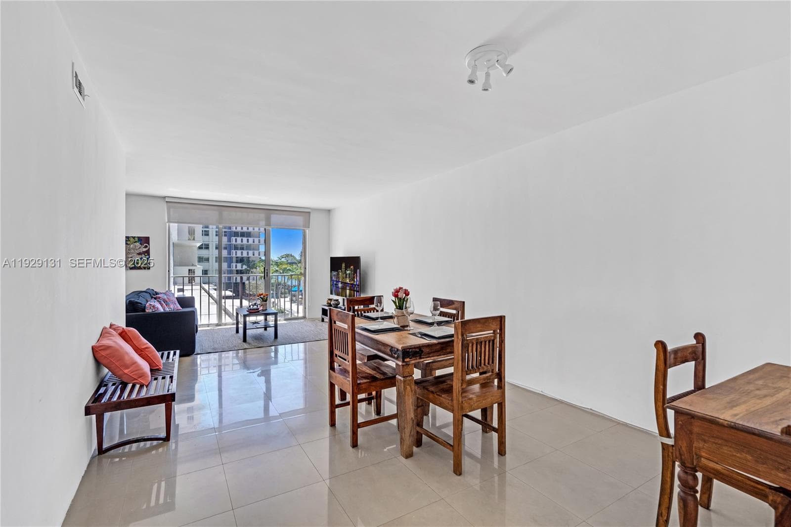 SOUTH BAY CLUB CONDO · #441 in Miami Beach - Photo 10