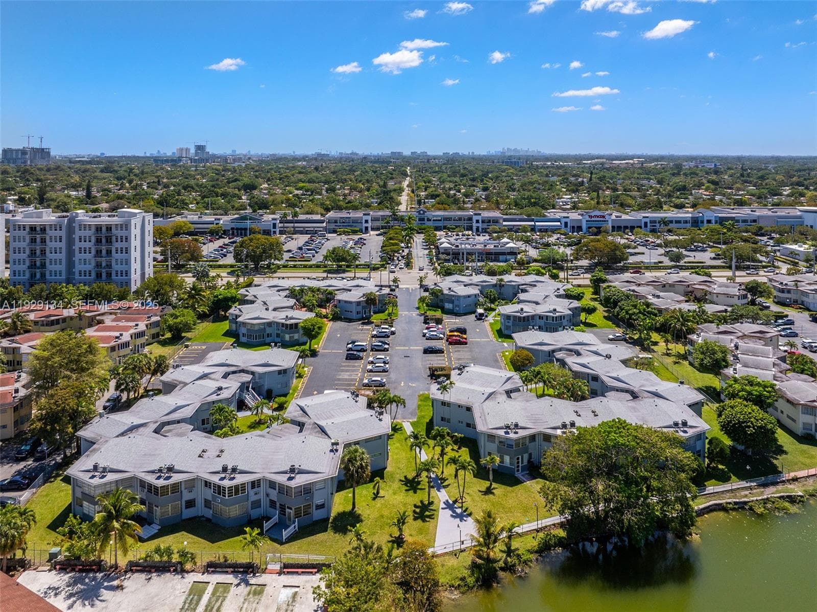 SKY LAKE GARDENS · #145 in Miami - Photo 1