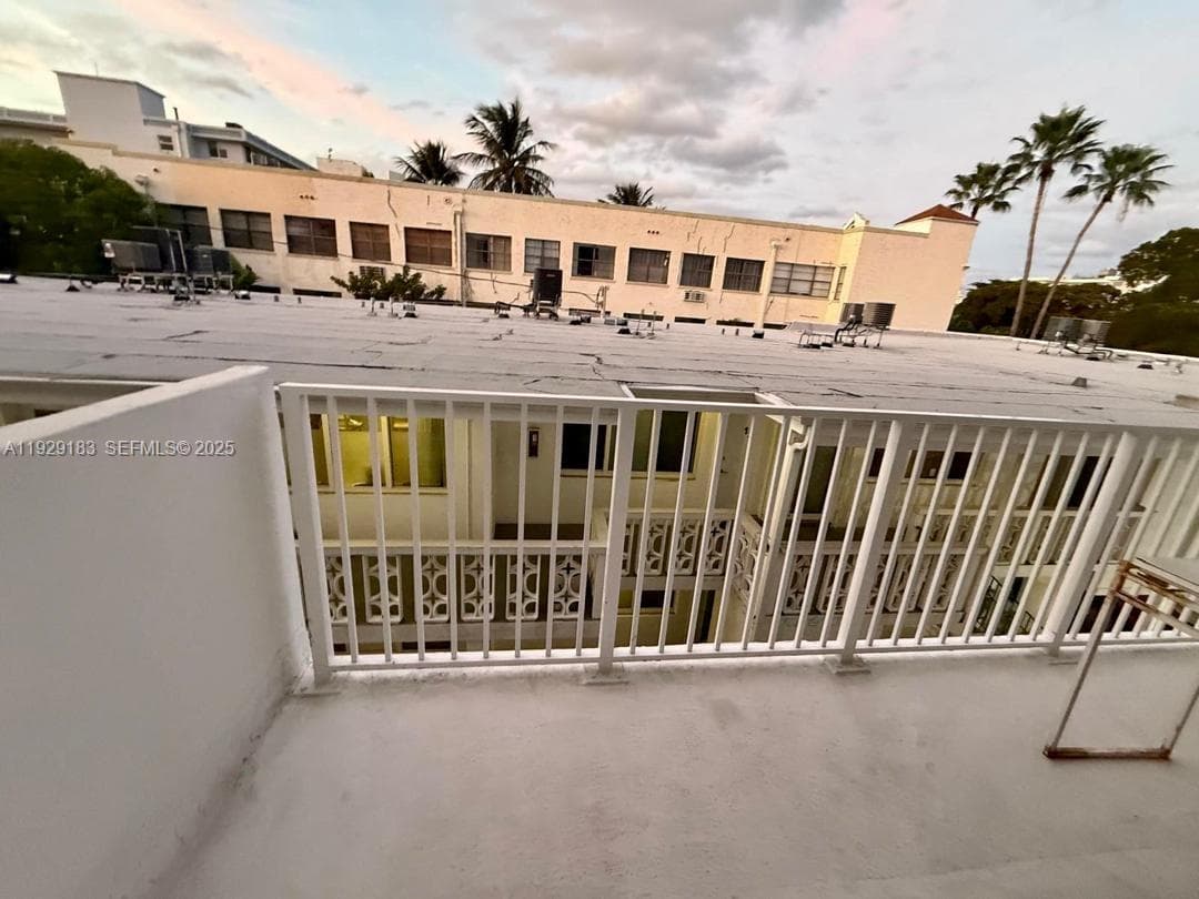 MICHIGAN WEST CONDO · #304 in Miami Beach - Photo 13