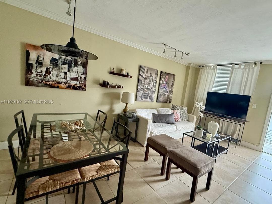 MICHIGAN WEST CONDO · #304 in Miami Beach - Photo 4
