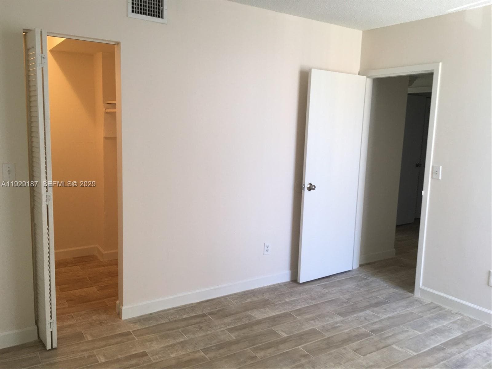 KEYSTONE TOWERS CONDO · #710 in North Miami - Photo 13