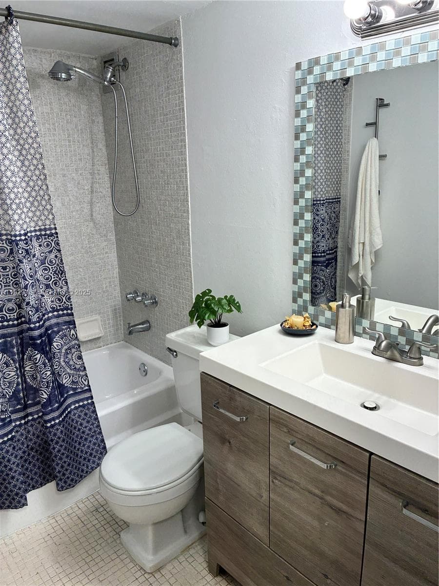 KEYSTONE TOWERS CONDO · #710 in North Miami - Photo 7