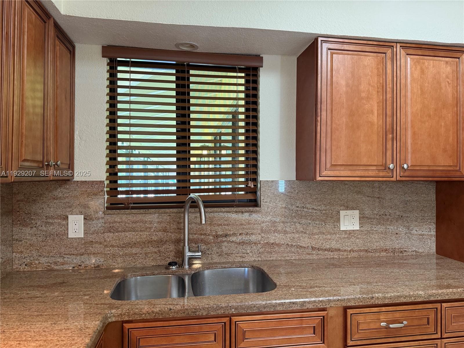 ATLANTIC SHORES DIXIE HIG · #5 in Hallandale Beach - Photo 8