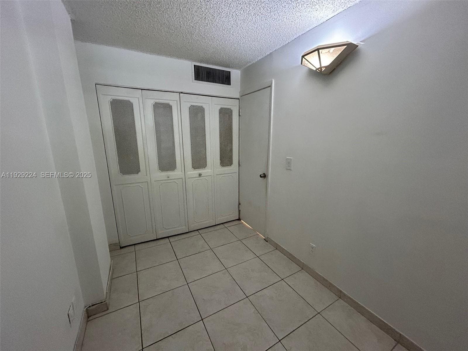 PLAZA OF AMERICAS CONDO P · #214 in Sunny Isles Beach - Photo 23
