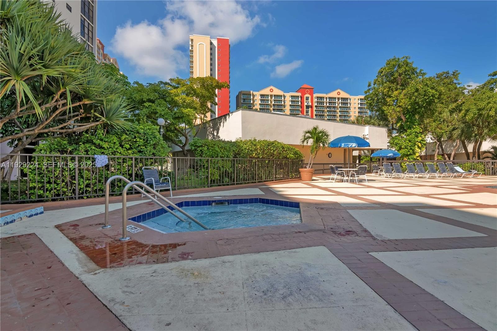 PLAZA OF AMERICAS CONDO P · #214 in Sunny Isles Beach - Photo 6
