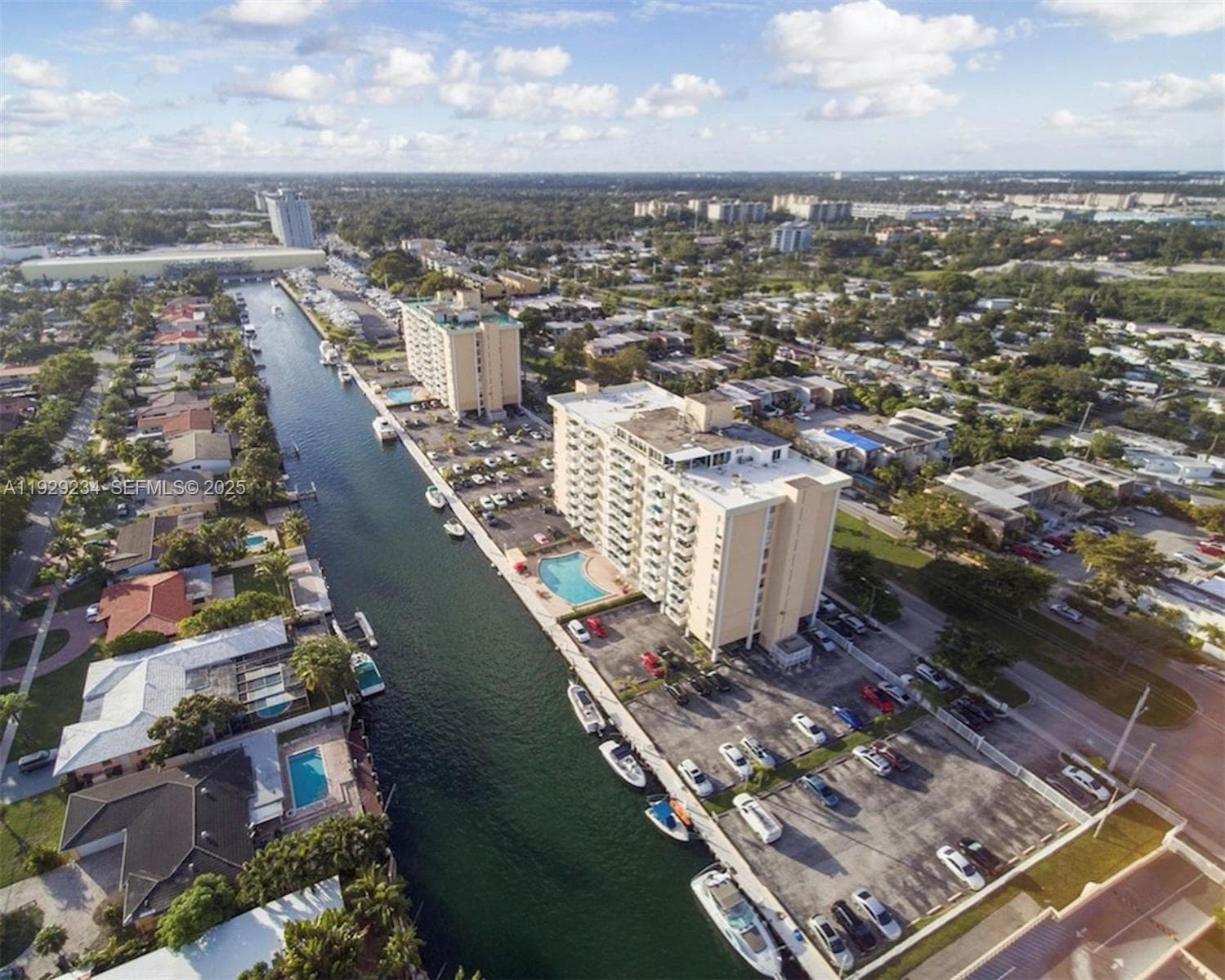 KEYSTONE TOWERS CONDO · #710 in North Miami - Photo 21