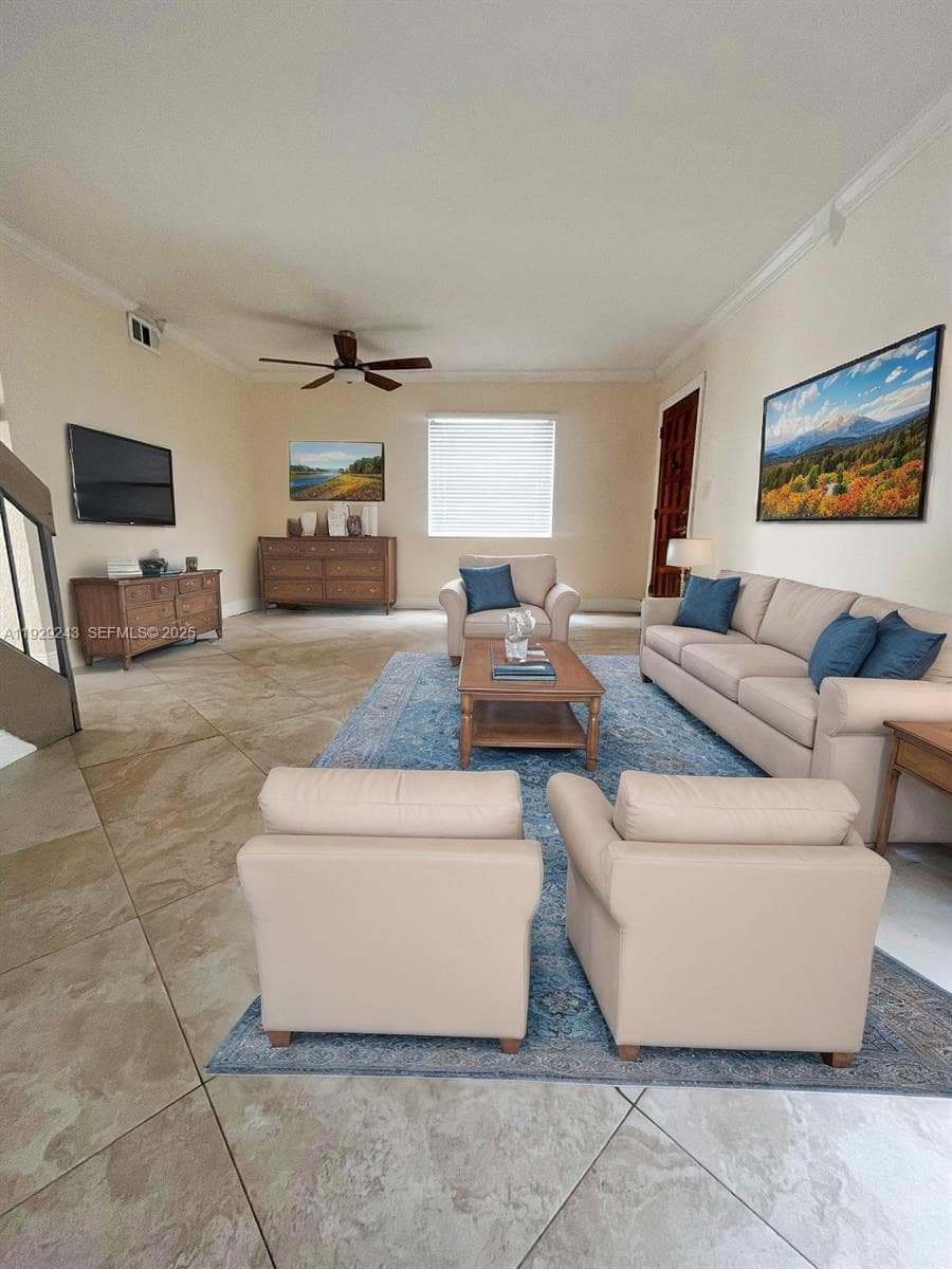 QUASAR TWIN HOMES CONDO · #5249 in Hialeah - Photo 2