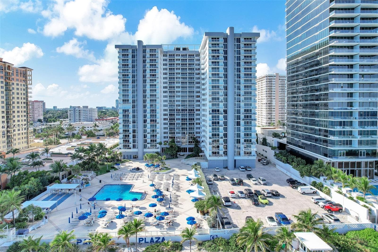 PARKER PLAZA CONDO ESTATE · #1817 in Hallandale Beach - Photo 47