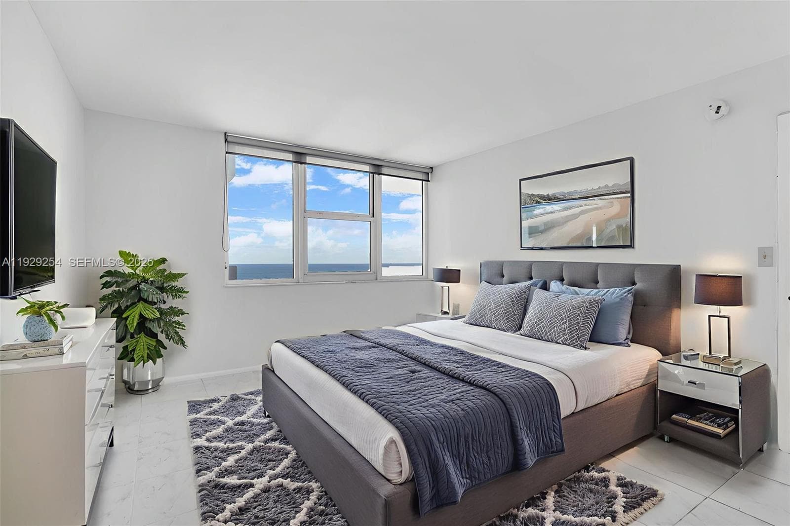 PARKER PLAZA CONDO ESTATE · #1817 in Hallandale Beach - Photo 3