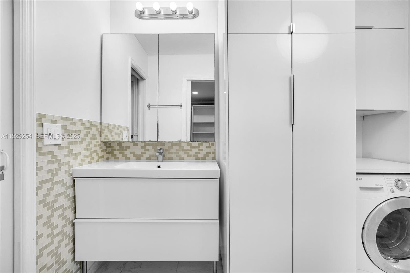 PARKER PLAZA CONDO ESTATE · #1817 in Hallandale Beach - Photo 10