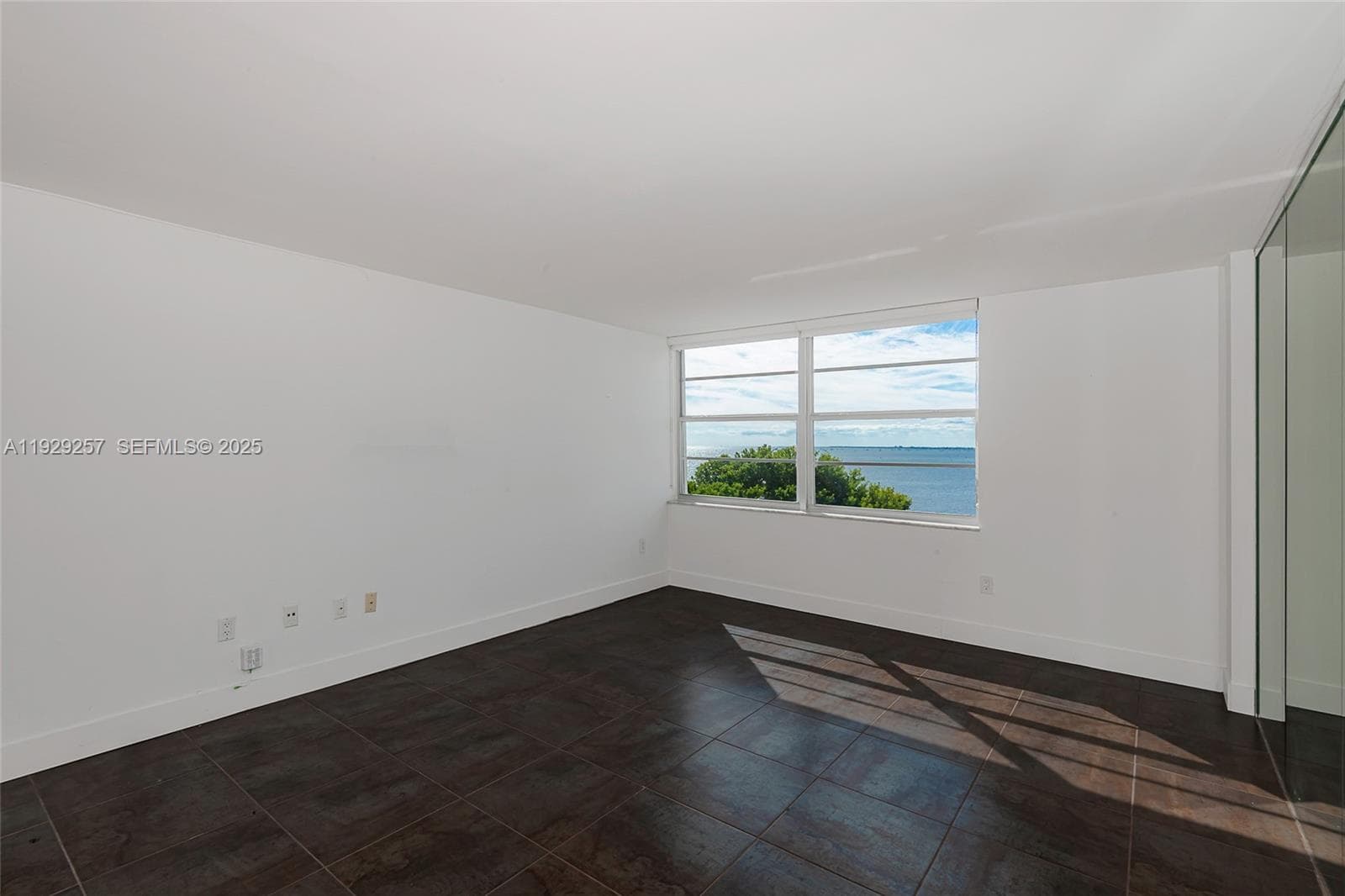 Brickell Biscayne · #7J in Miami - Photo 5