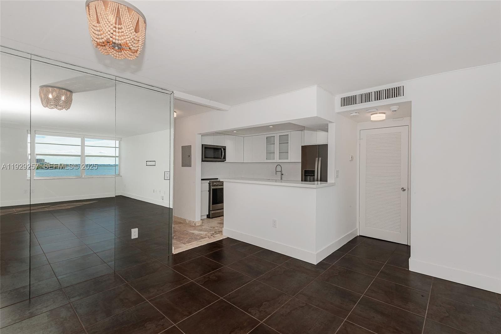 Brickell Biscayne · #7J in Miami - Photo 9