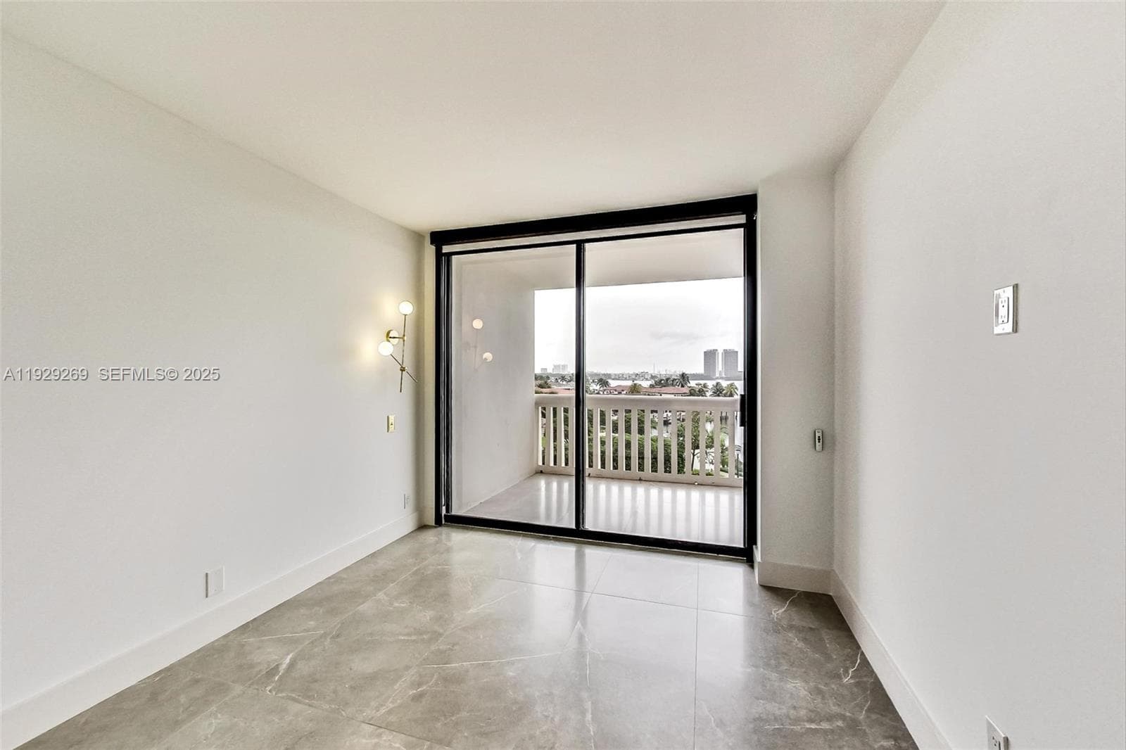 1000 ISL BLVD WILLIAMS IS · #506 in Aventura - Photo 17