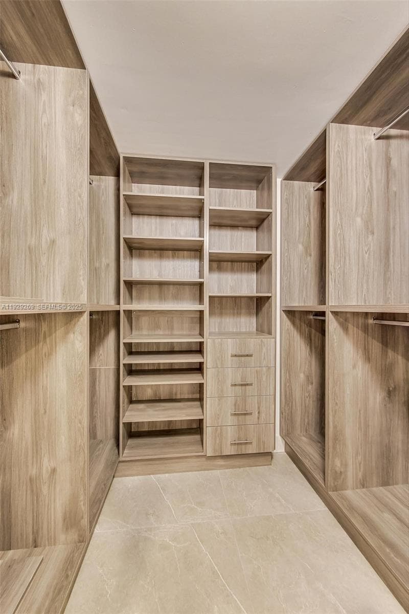 1000 ISL BLVD WILLIAMS IS · #506 in Aventura - Photo 14