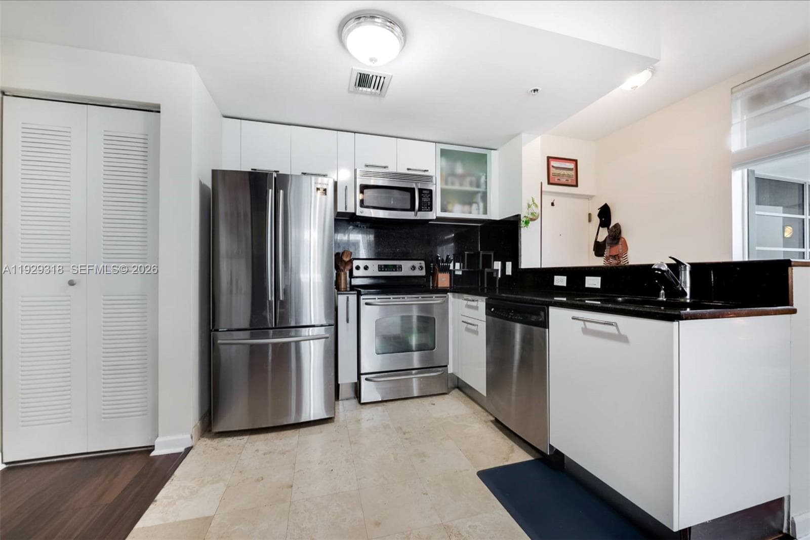 LOFTS AT MAYFAIR CONDO · #305 in Miami - Photo 7
