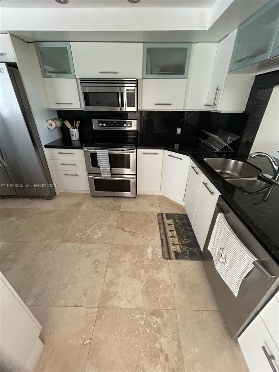 PELICAN LANDING CONDO · #110A in North Miami Beach - Photo 17