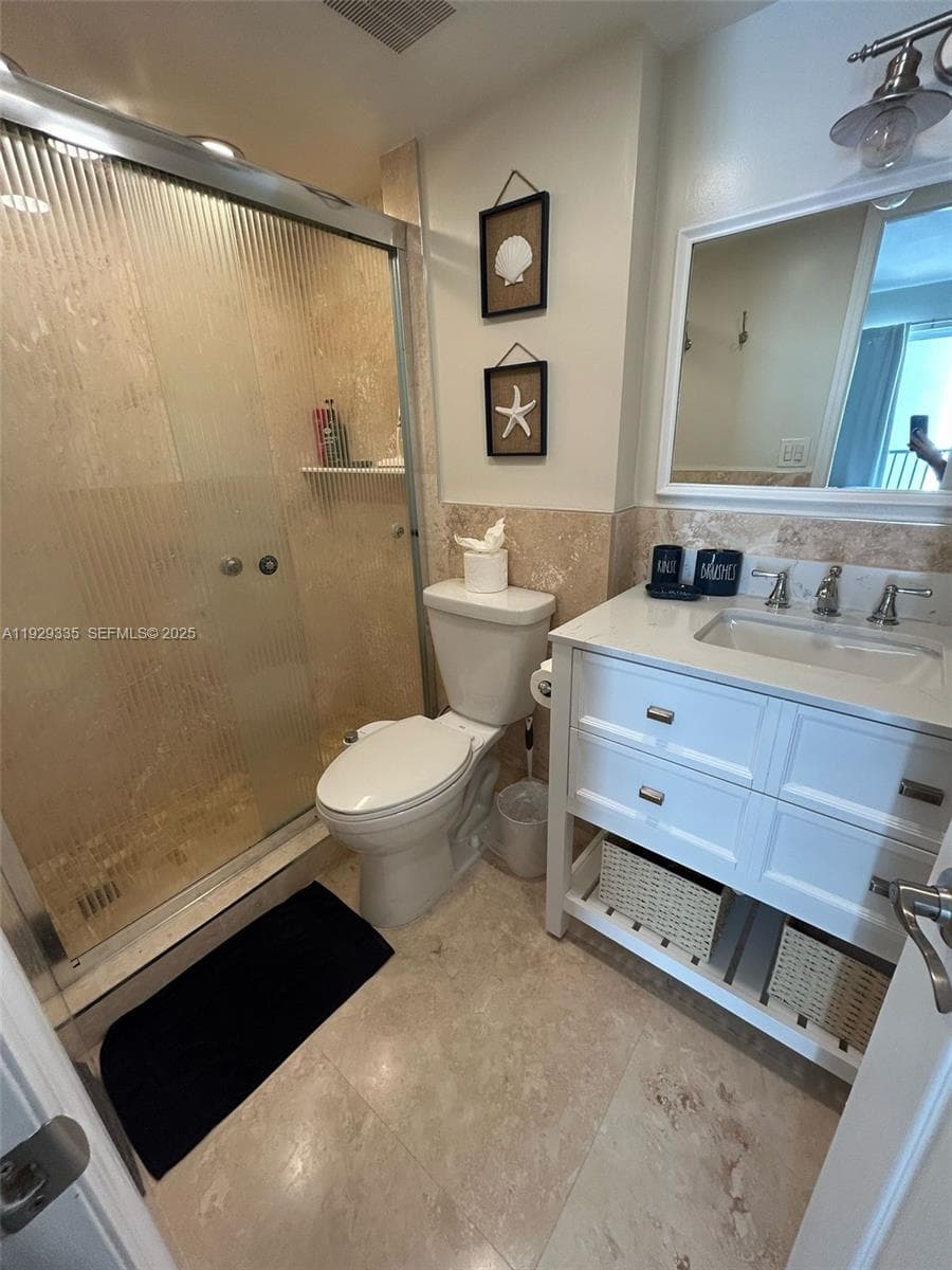 PELICAN LANDING CONDO · #110A in North Miami Beach - Photo 16