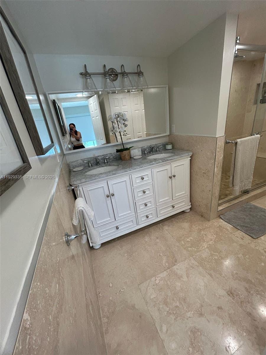 PELICAN LANDING CONDO · #110A in North Miami Beach - Photo 12