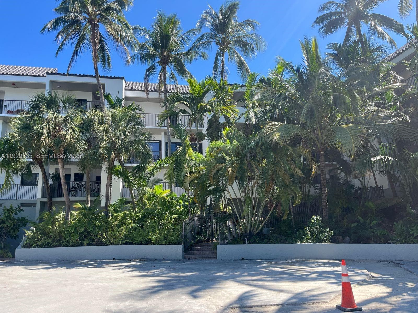 PELICAN LANDING CONDO · #110A in North Miami Beach - Photo 1
